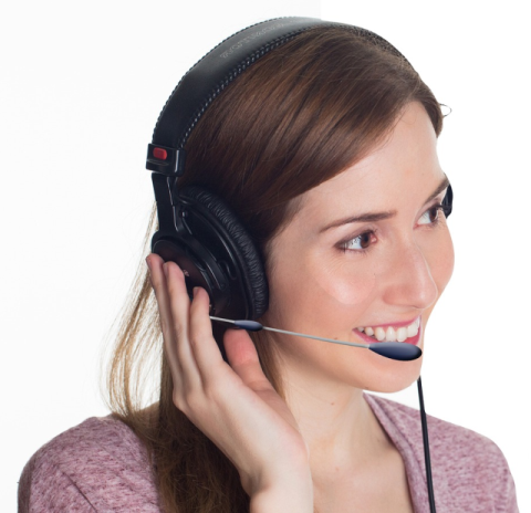 Mitarbeiterin der persönlichen Service-Hotline